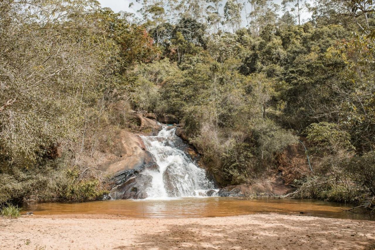 CASA LUXO-água quente-banheira-lareira-cachoeira. Pedra Azul  Exterior foto